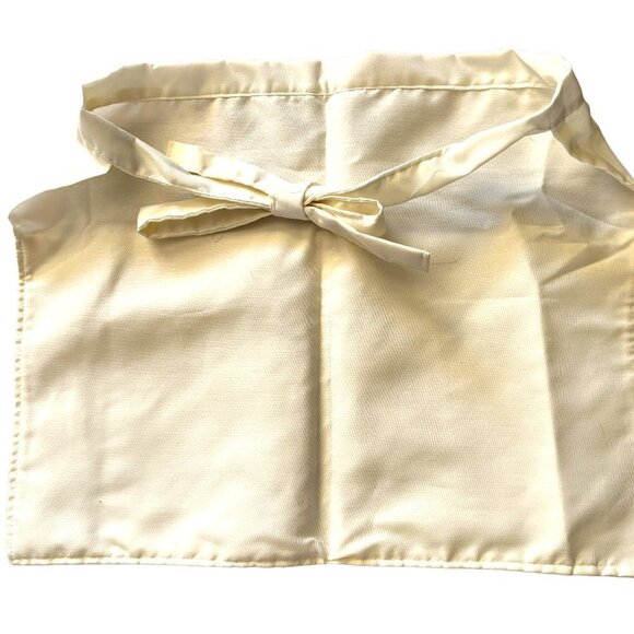 NWOT Bundle of 2 Waist Aprons 2 Large Deep Pockets Pale Yellow Server Garden New - Picture 3 of 3